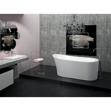 Baignoire autoportante Paris F1 3266 AFR blanche en acrylique avec drain central et système Mass-Air