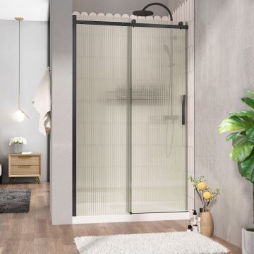 Porte de douche Vaia 48 po en alcôve noir mat porte à droite en noir mat et verre flûte