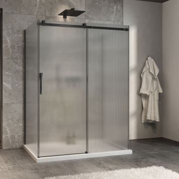 Porte de douche 60 po x Minia 32 po noir mat sur mur porte à gauche en noir mat et verre flûte