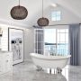 Baignoire autoportante Harrogate 66 3/4 po en blanc lustré