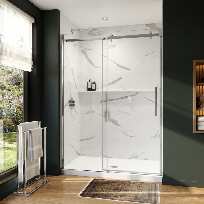 Porte de douche coulissante Axion 56 1/2-59 x 78 3/4 po, 8 mm pour installation en alcôve avec verre clair et fini noir mat