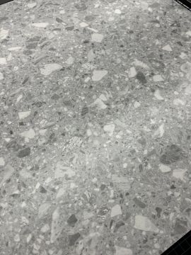 Carreau de porcelaine City Gris 24 po x 24 po