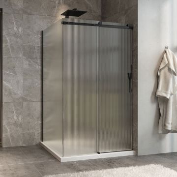 Porte de douche 48 po x Minia 42 po en coin noir mat fermeture sur mur mur à droite porte à droite en noir mat et verre flûte