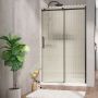 Porte de douche Vaia 48 po en alcôve noir mat porte à gauche en noir mat et verre flûte