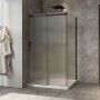 Porte de douche 48 po x Minia 32 po en coin noir mat fermeture sur mur mur à gauche porte à gauche en noir mat et verre flûte