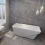 Baignoire autoportante Axer 60 po en acrylique blanc lustré