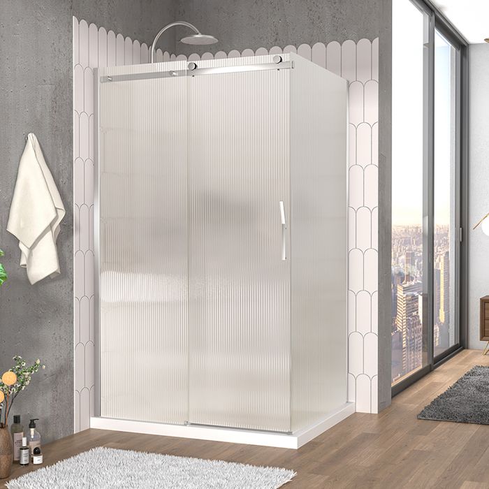 Porte de douche 48 po x Vaia 42 po en coin chrome fermeture sur retour mur à gauche porte à droite en chrome et verre flûte