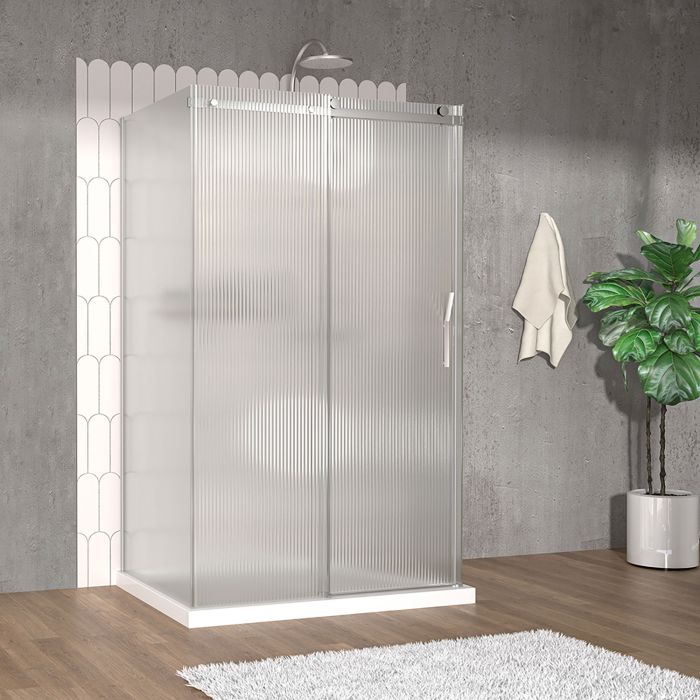 Porte de douche 48 po x Vaia 36 po chrome sur mur porte à droite en chrome et verre flûte